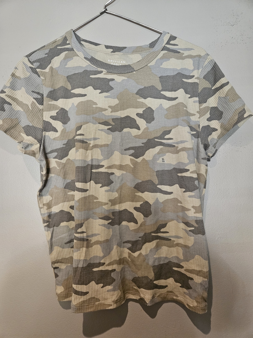 American Eagle Outfitters Girls' Camo Ribbed Tee - Beige, Gray, White